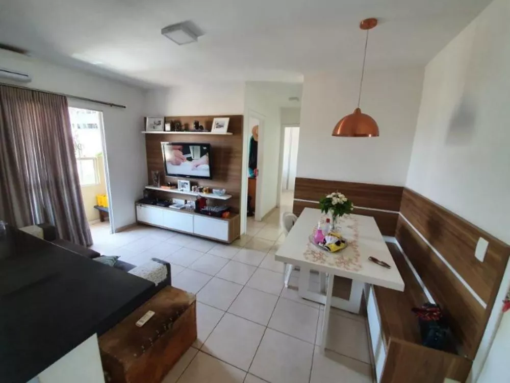 Apartamento à venda com 2 quartos, 68m² - Foto 1