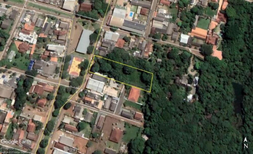 Loteamento e Condomínio - Foto 1