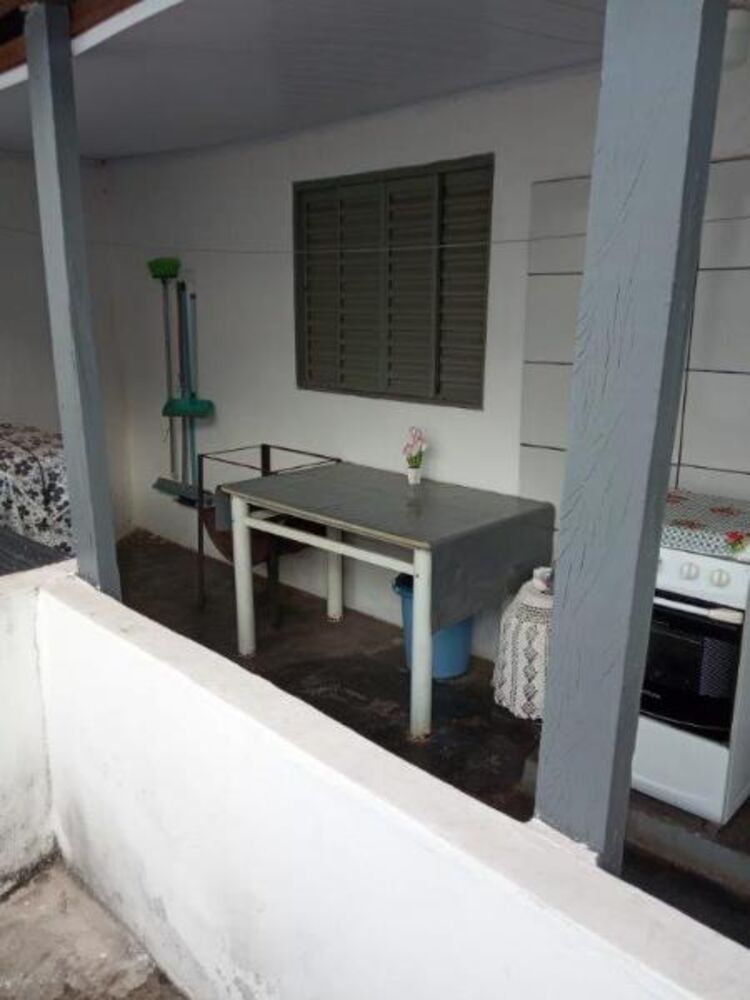 Casa à venda com 2 quartos, 80m² - Foto 10