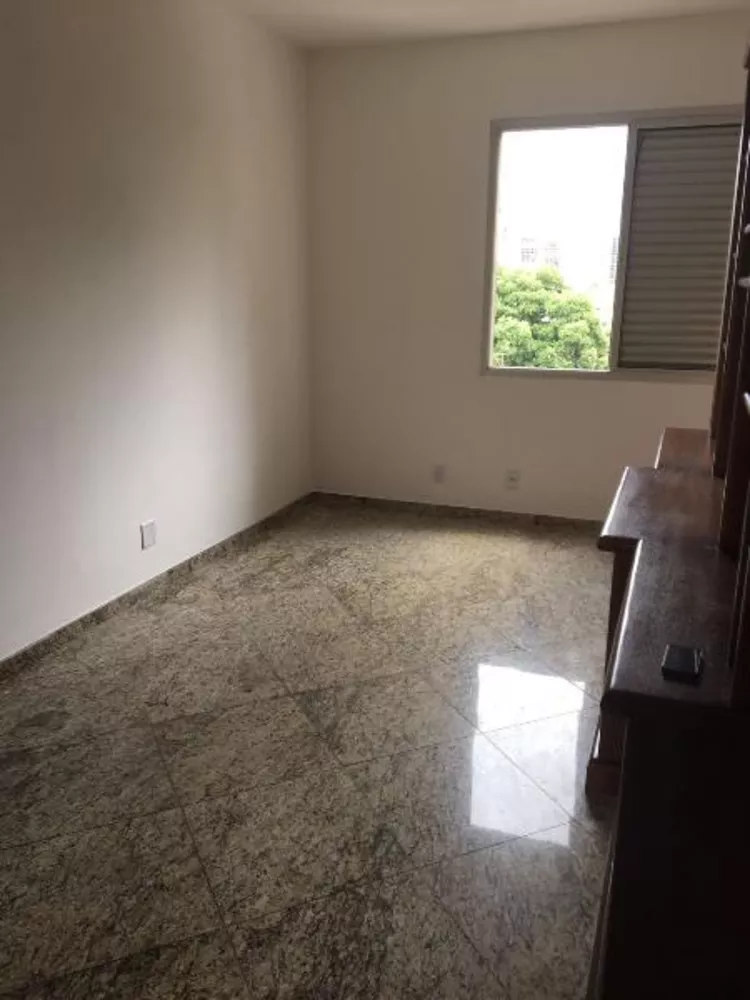 Apartamento à venda com 3 quartos, 162m² - Foto 5