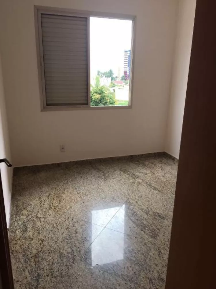 Apartamento à venda com 3 quartos, 162m² - Foto 7