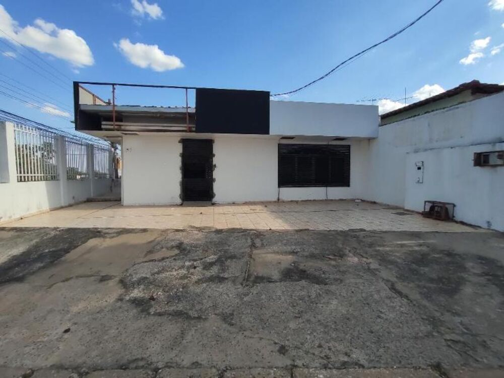 Casa para alugar com 5 quartos - Foto 1