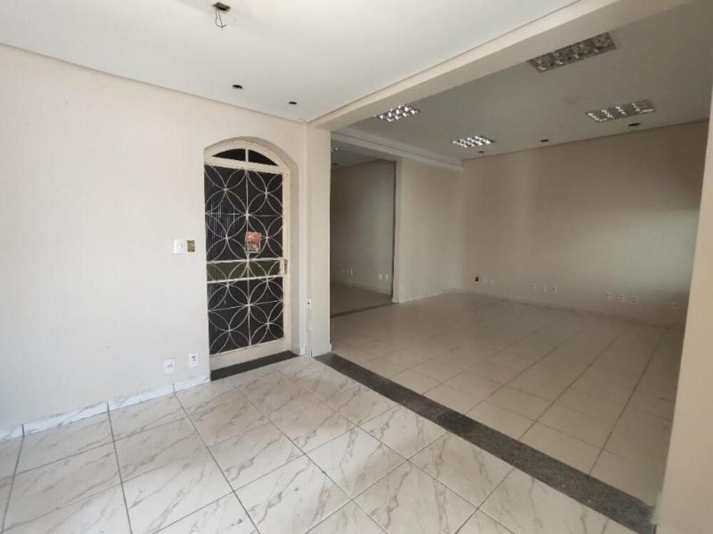 Casa para alugar com 5 quartos - Foto 3