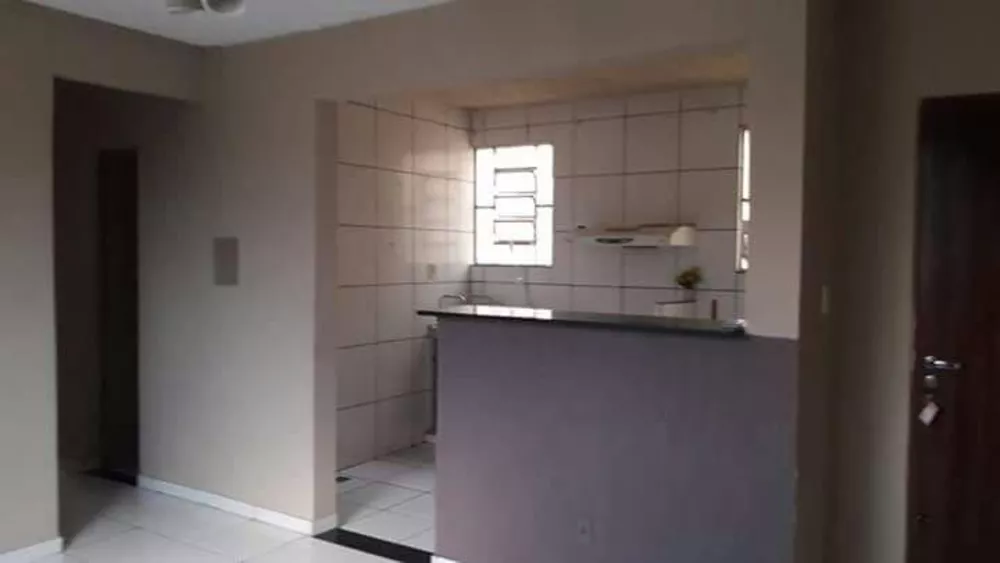 Apartamento à venda com 3 quartos - Foto 4