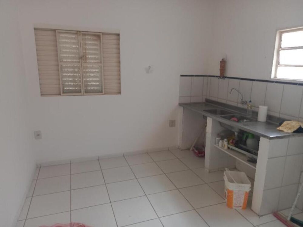 Casa para alugar com 5 quartos, 203m² - Foto 24