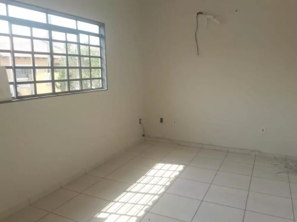 Casa à venda com 3 quartos, 96m² - Foto 7