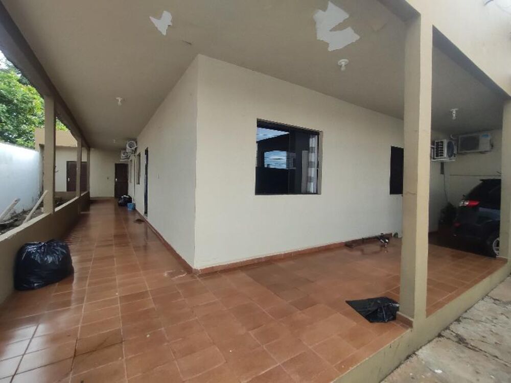 Casa, 6 quartos, 222 m² - Foto 3