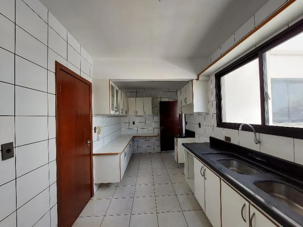Apartamento, 4 quartos, 180 m² - Foto 8