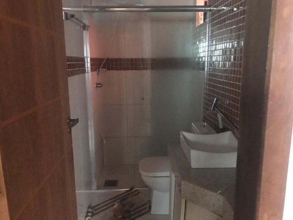 Casa à venda com 4 quartos, 230m² - Foto 6