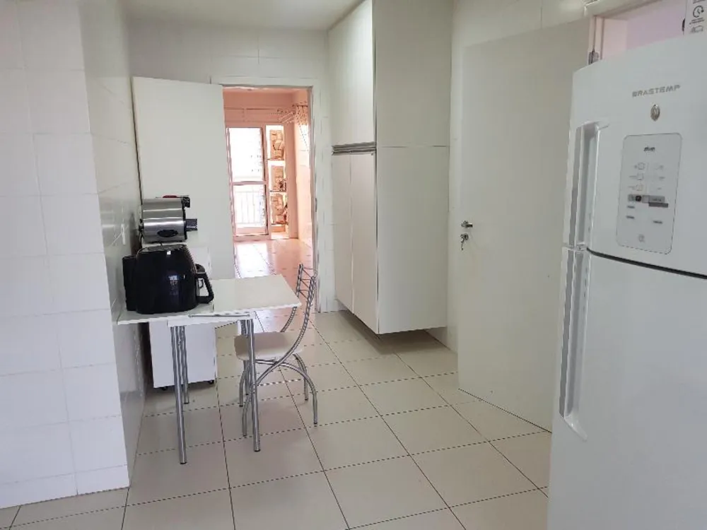 Apartamento, 3 quartos, 204 m² - Foto 8