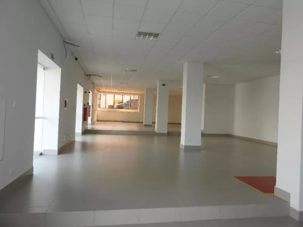 Prédio Inteiro, 1740 m² - Foto 1