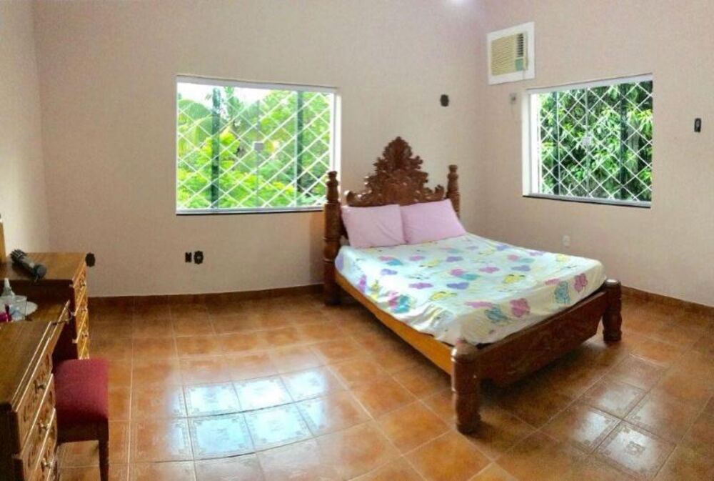 Casa à venda com 3 quartos, 320m² - Foto 15