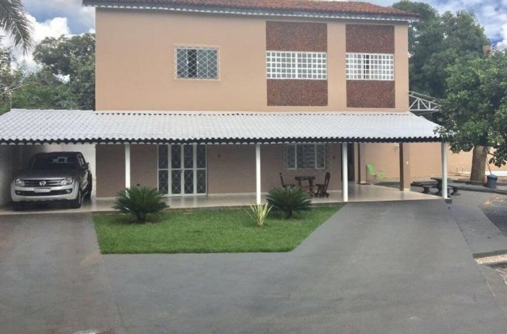 Casa à venda com 3 quartos, 320m² - Foto 3