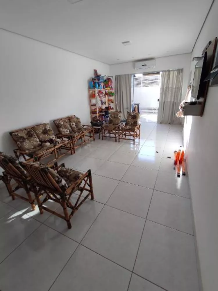 Casa de Condomínio à venda com 3 quartos, 126m² - Foto 3