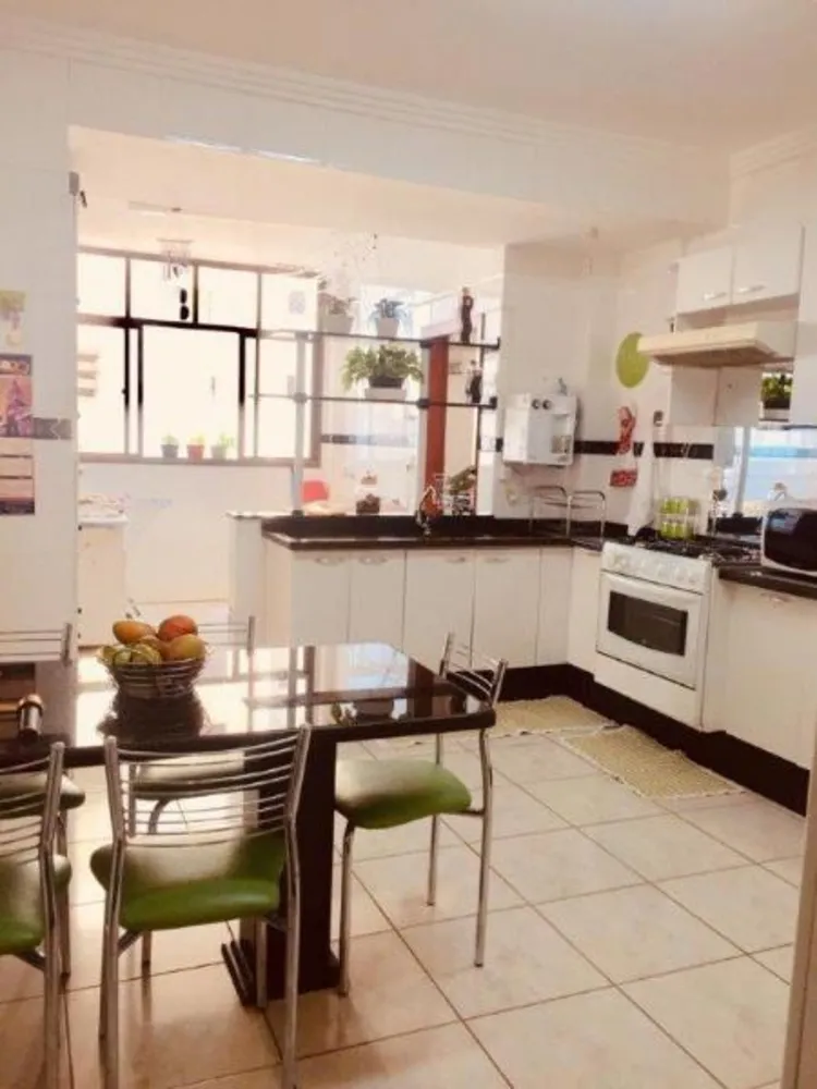 Apartamento, 3 quartos, 145 m² - Foto 2