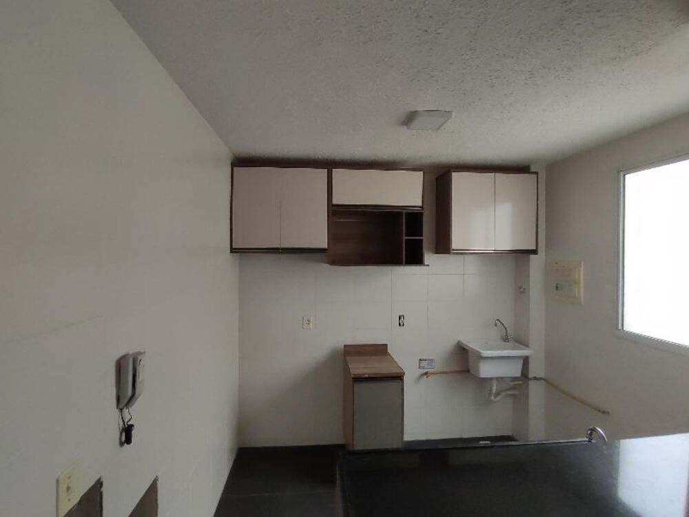 Apartamento para alugar com 2 quartos, 40m² - Foto 11