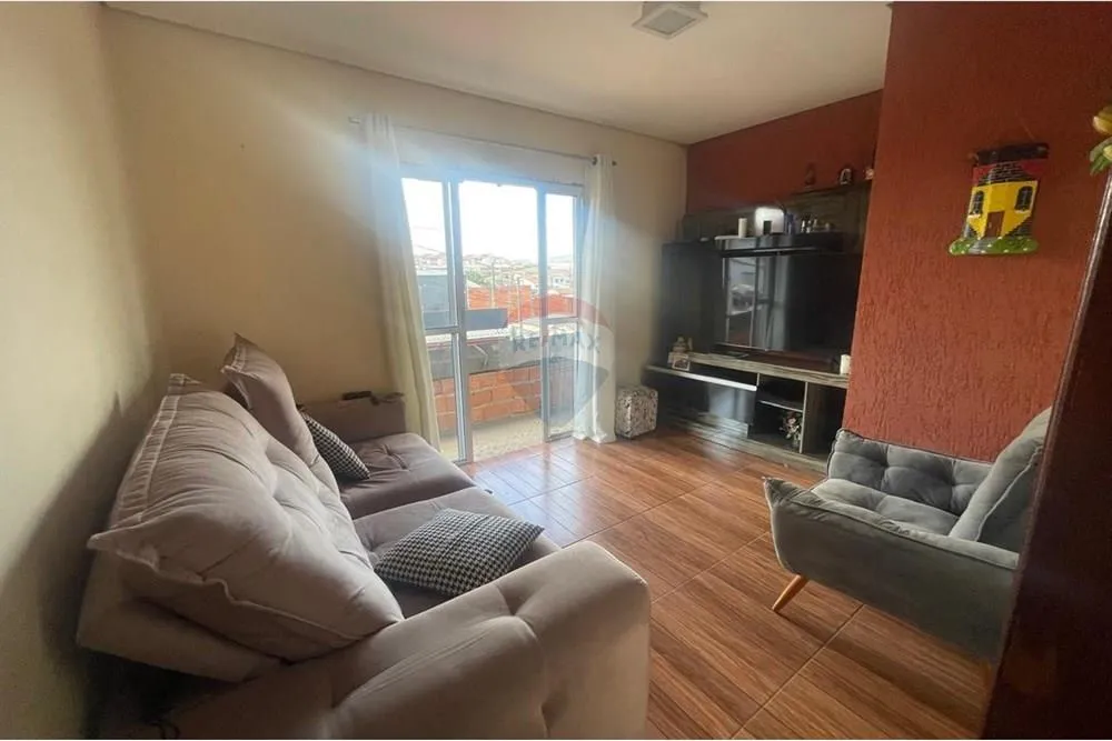 Casa, 3 quartos, 218 m² - Foto 1