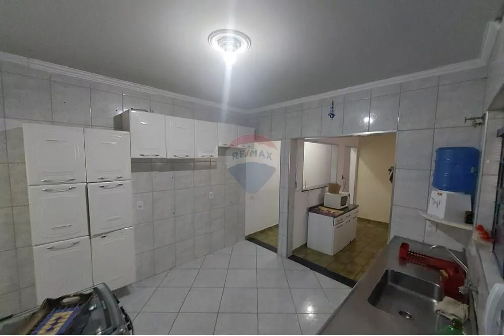 Casa, 3 quartos, 195 m² - Foto 9