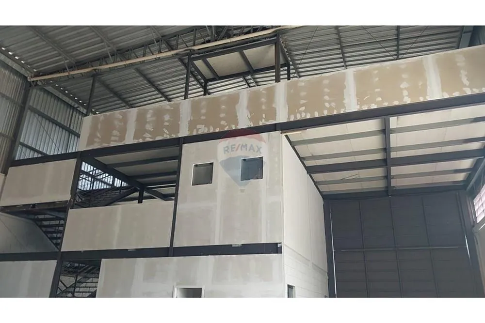 Depósito-Galpão, 765 m² - Foto 1