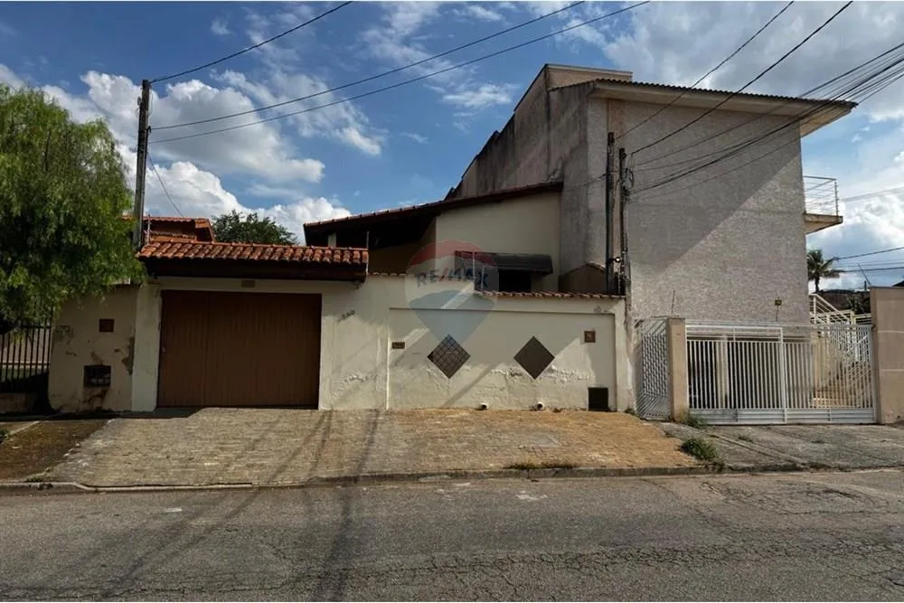 Casa, 3 quartos, 201 m² - Foto 4