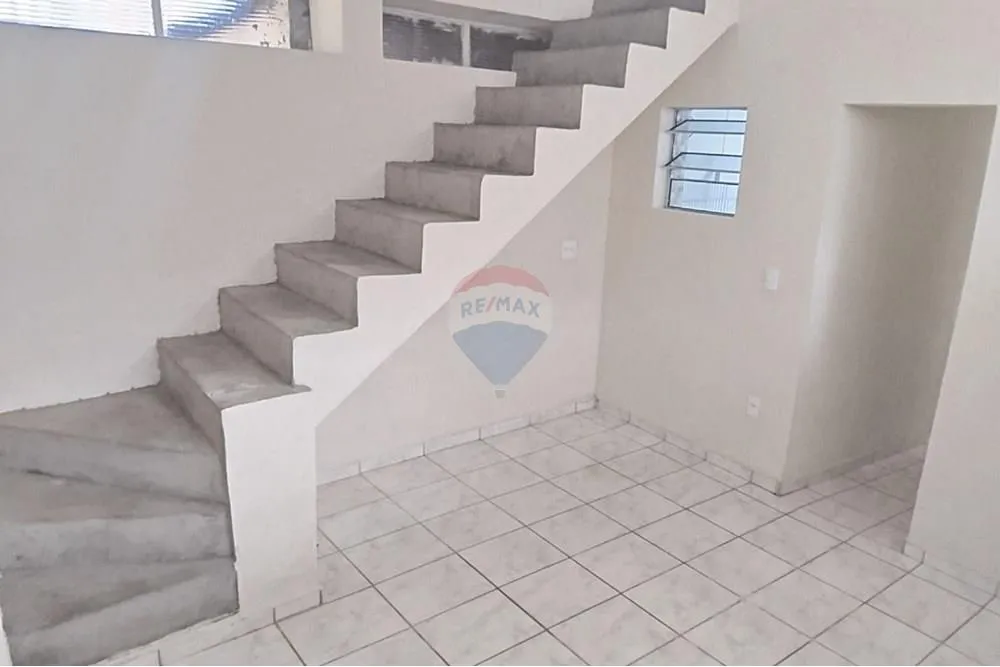 Casa, 2 quartos, 156 m² - Foto 3