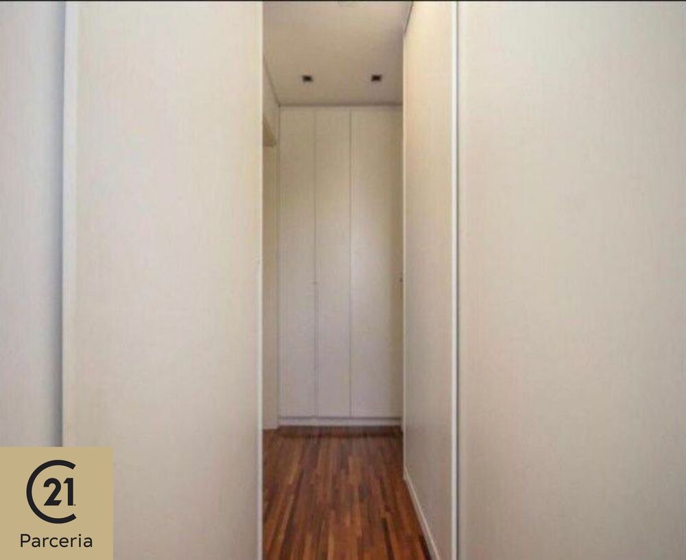 Apartamento à venda com 4 quartos, 140m² - Foto 1