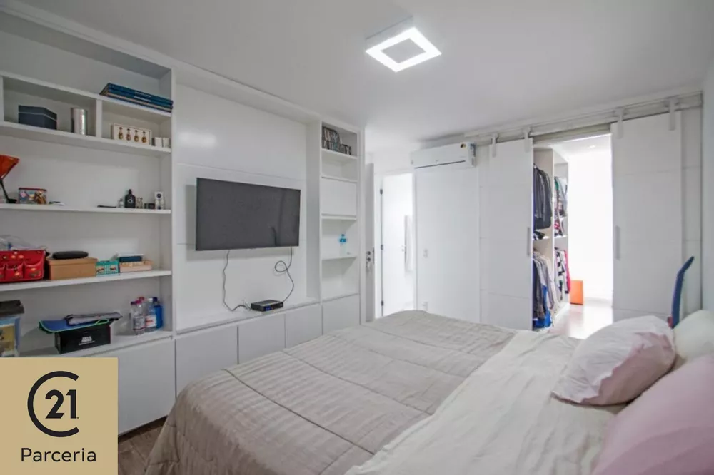 Apartamento à venda com 3 quartos, 118m² - Foto 4