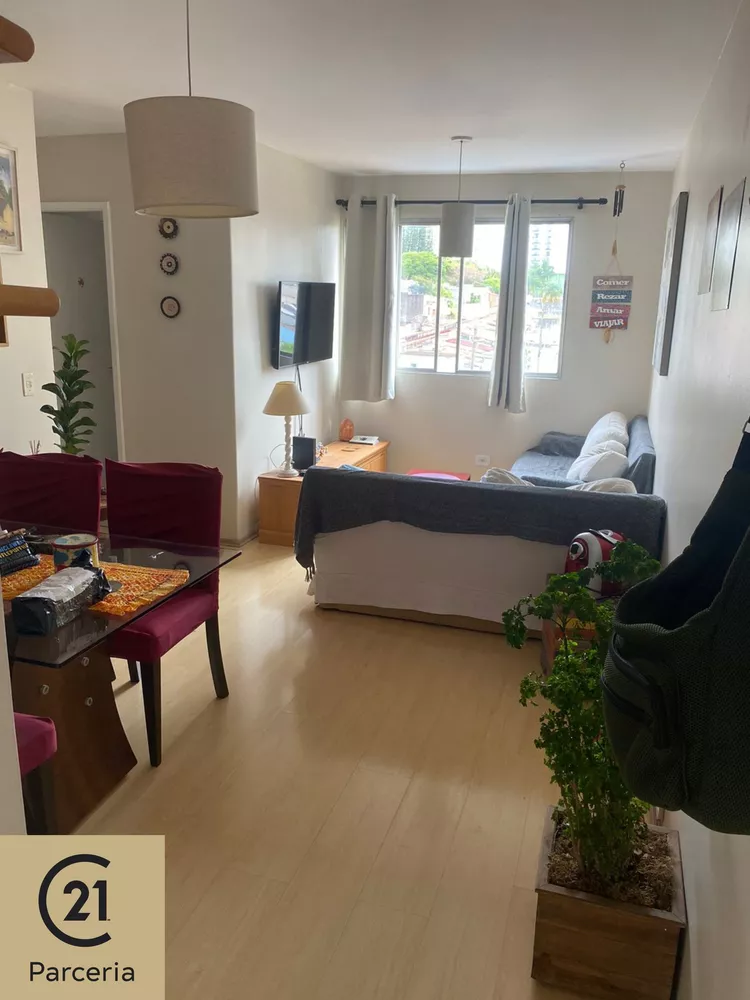 Apartamento à venda com 2 quartos, 68m² - Foto 4