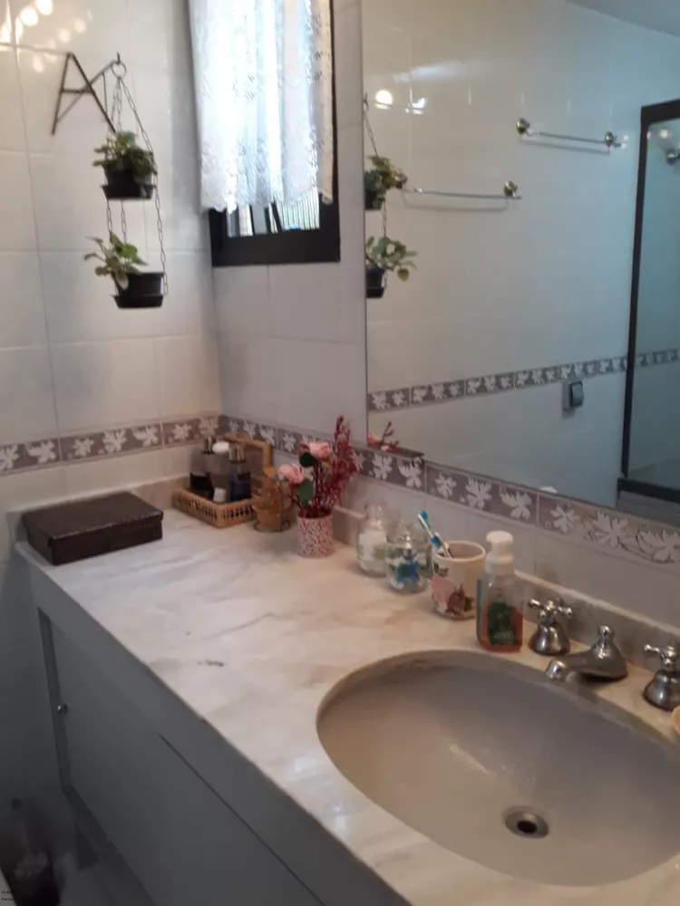 Apartamento à venda com 4 quartos, 275m² - Foto 2