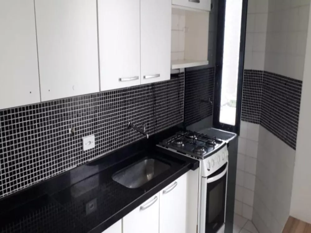 Apartamento para alugar com 1 quarto, 100m² - Foto 4