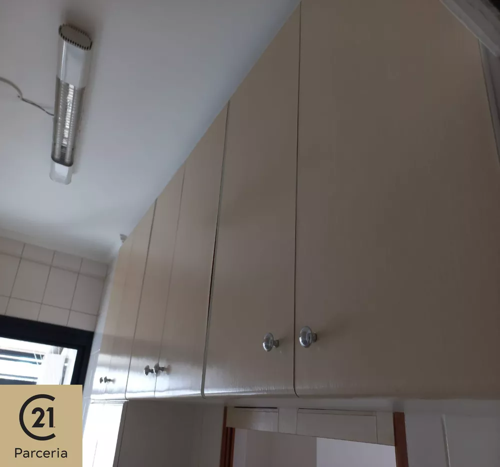 Apartamento à venda com 2 quartos, 70m² - Foto 6