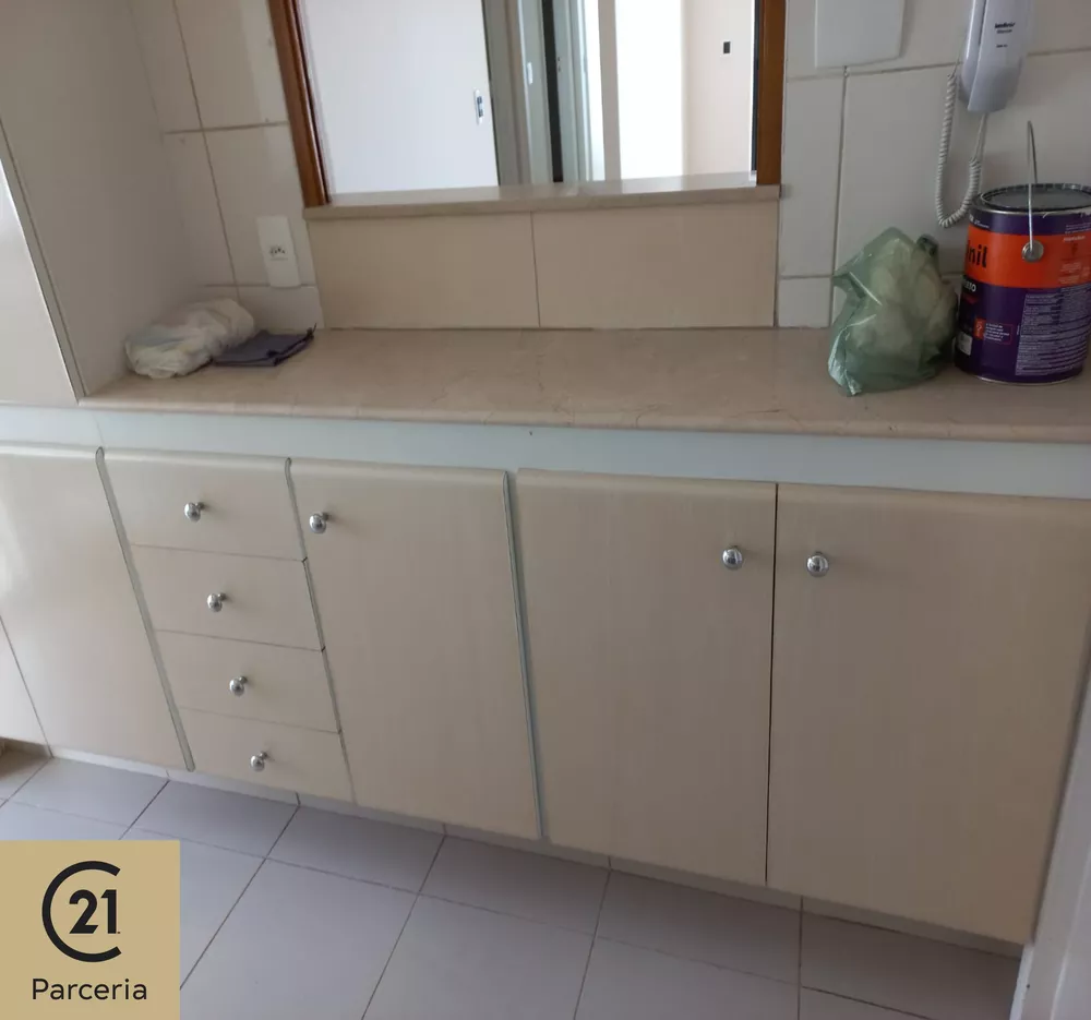 Apartamento à venda com 2 quartos, 70m² - Foto 8