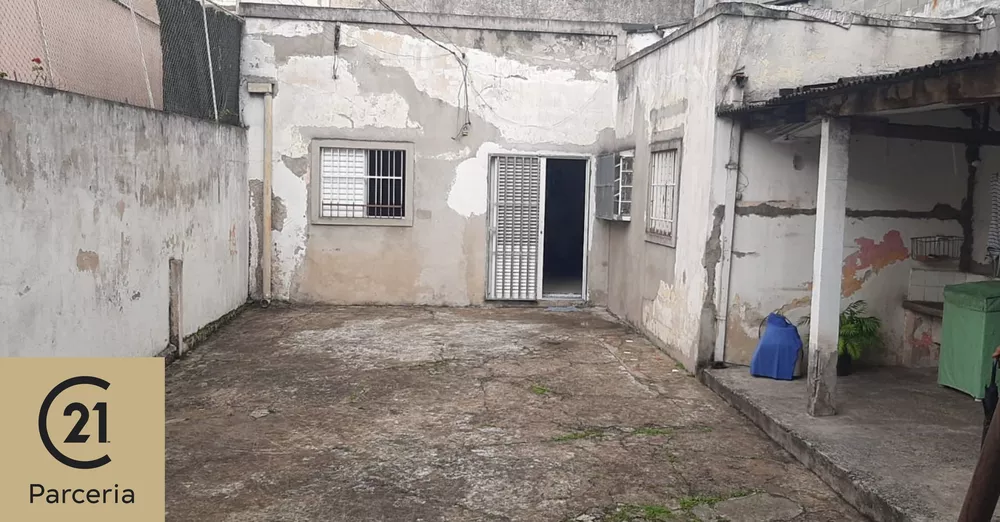 Casa à venda com 2 quartos, 105m² - Foto 2