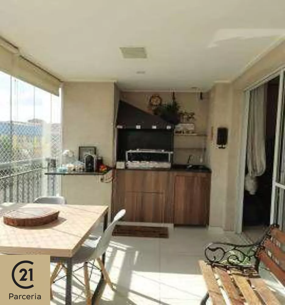 Apartamento à venda com 3 quartos, 81m² - Foto 2