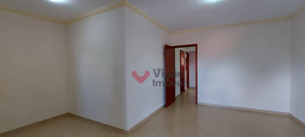 Sobrado, 3 quartos, 200 m² - Foto 1