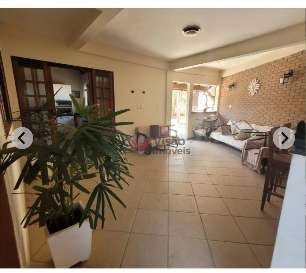 Sobrado, 3 quartos, 230 m² - Foto 1