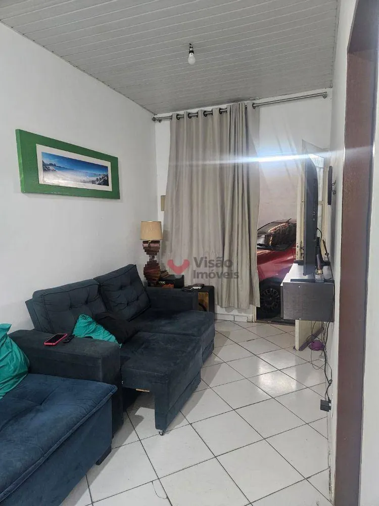 Casa, 2 quartos, 60 m² - Foto 1