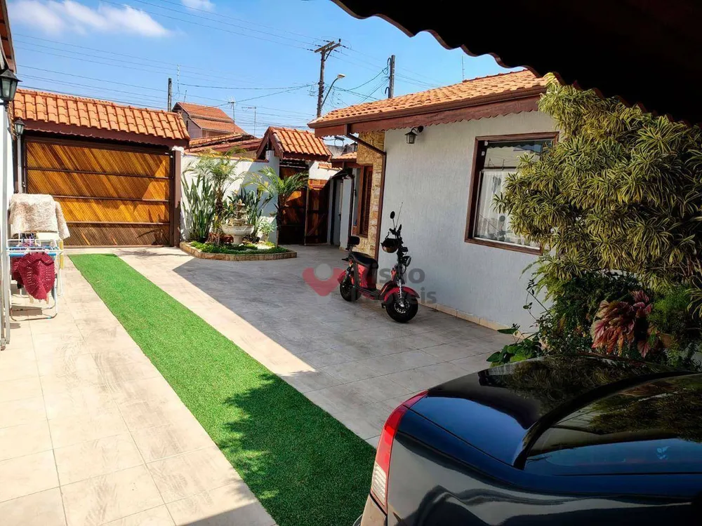 Casa, 3 quartos, 174 m² - Foto 4