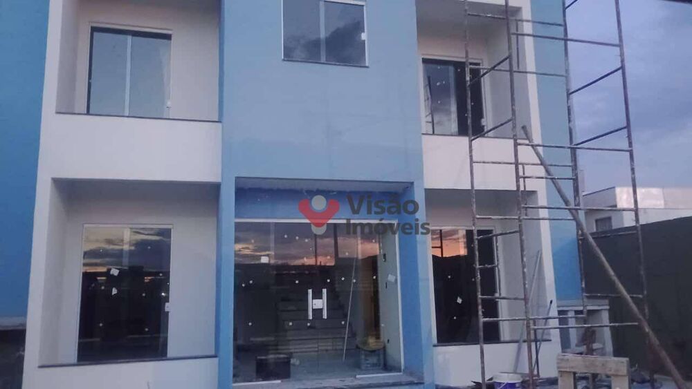 Apartamento à venda com 2 quartos, 79m² - Foto 2