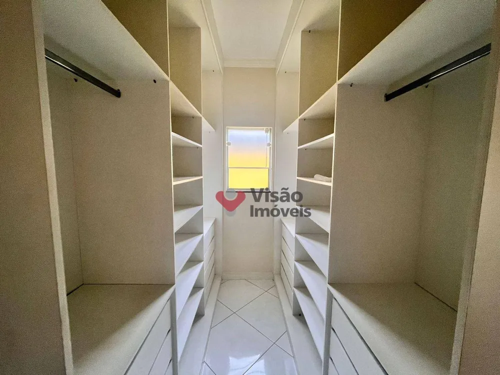 Casa, 3 quartos, 220 m² - Foto 6