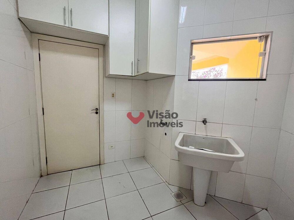 Casa, 3 quartos, 220 m² - Foto 6