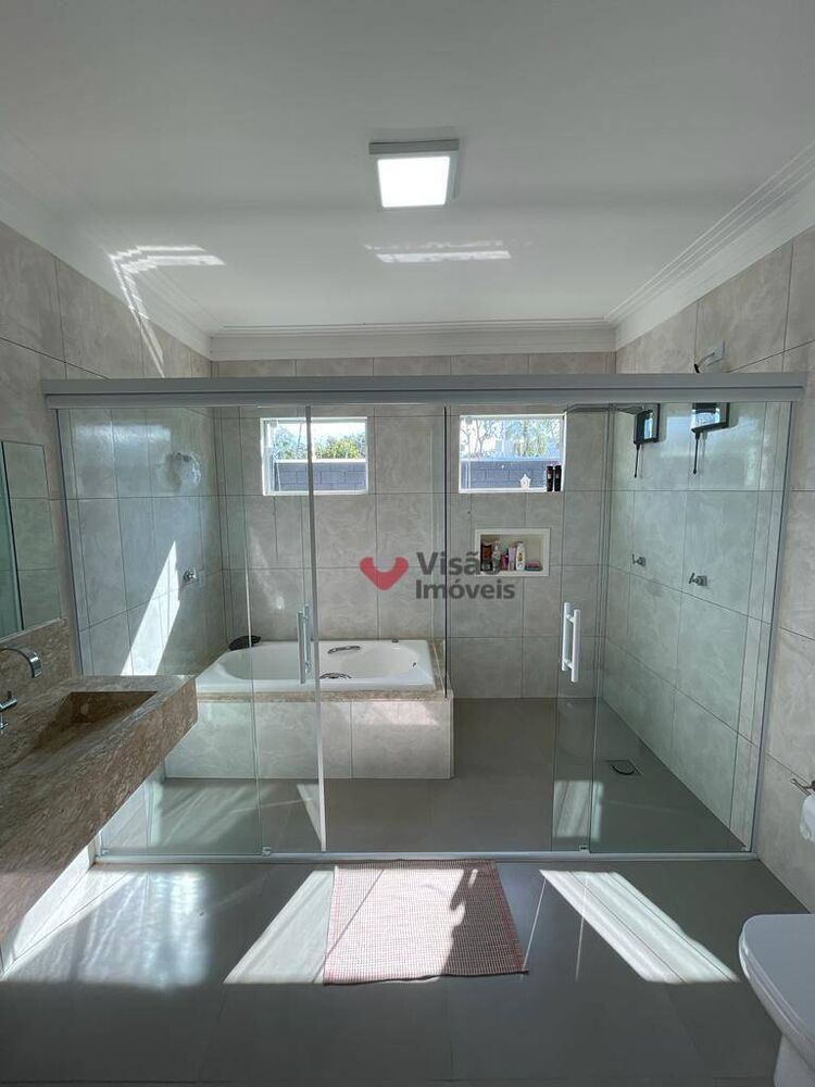 Chácara, 4 quartos, 1614 m² - Foto 8