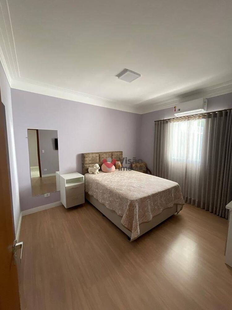 Chácara, 4 quartos, 1614 m² - Foto 3