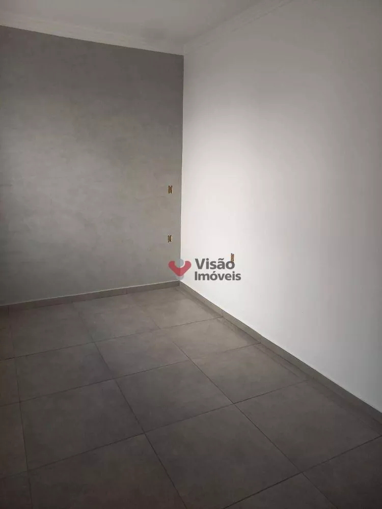 Casa, 3 quartos, 66 m² - Foto 1
