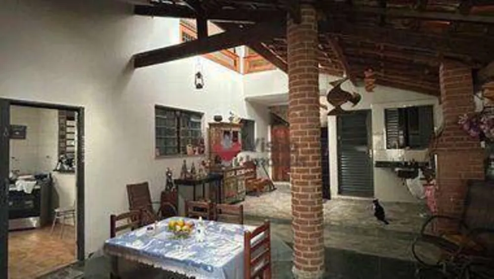 Casa, 3 quartos, 240 m² - Foto 13