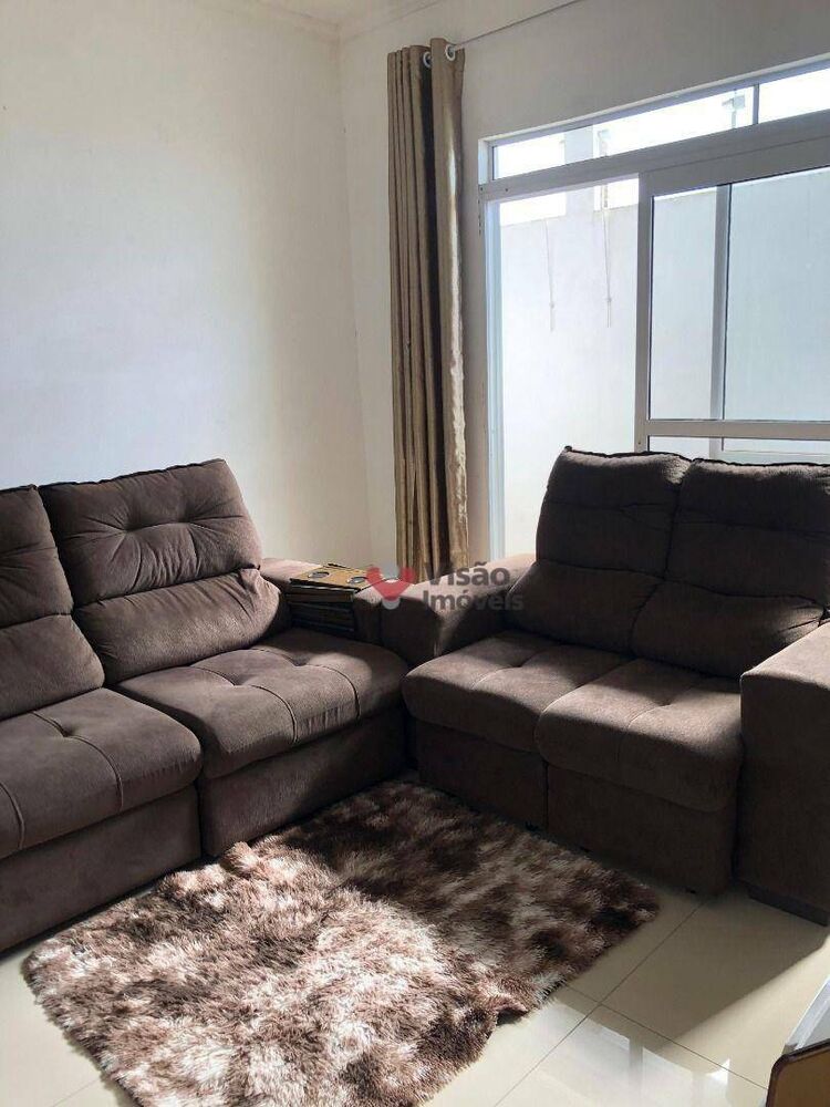 Sobrado, 3 quartos, 220 m² - Foto 2