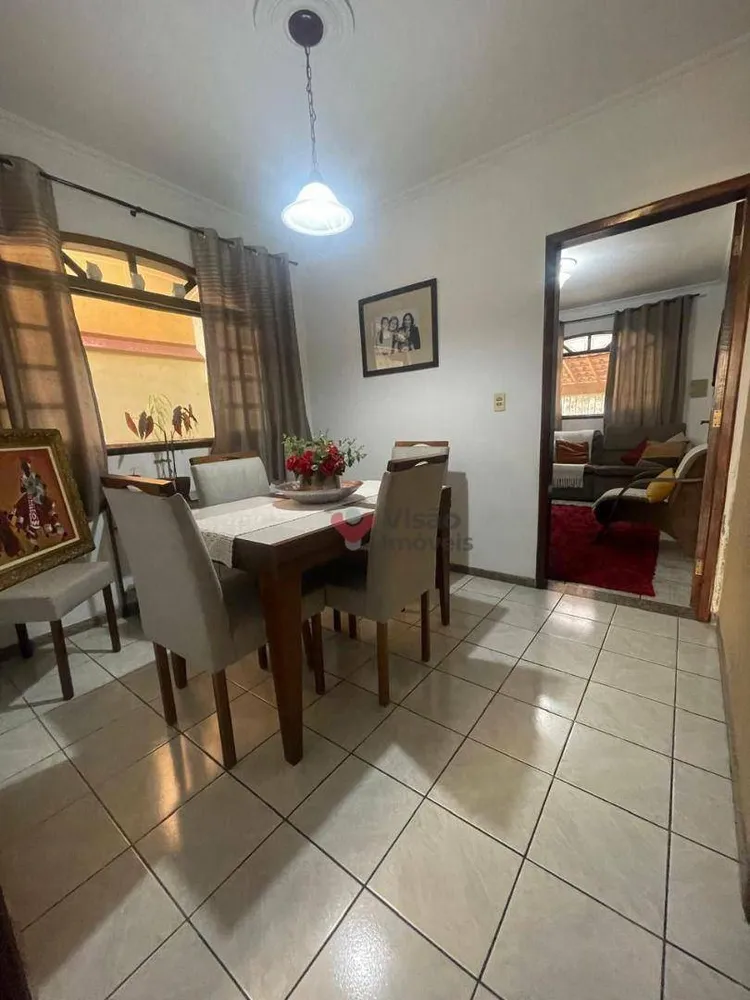 Casa, 3 quartos, 219 m² - Foto 6