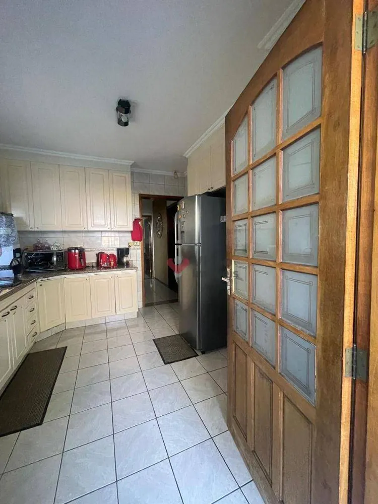 Casa, 3 quartos, 219 m² - Foto 10