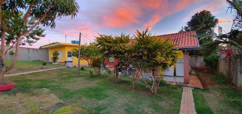 Chácara, 3 quartos, 1250 m² - Foto 3