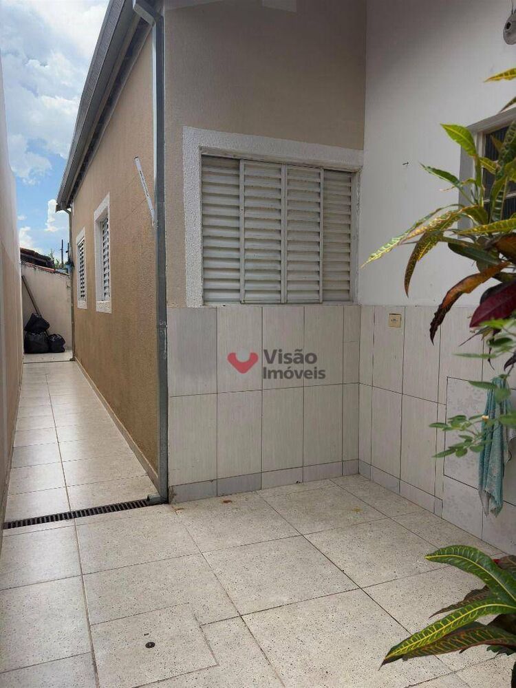 Casa à venda com 3 quartos, 69m² - Foto 7